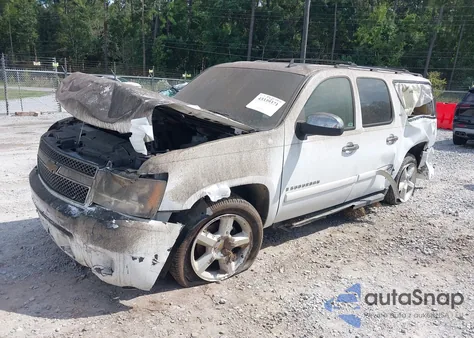 2007 Chevrolet Suburban 1500 Ltz z USA, uszkodzony, nr VIN 3GNFC16077G263243